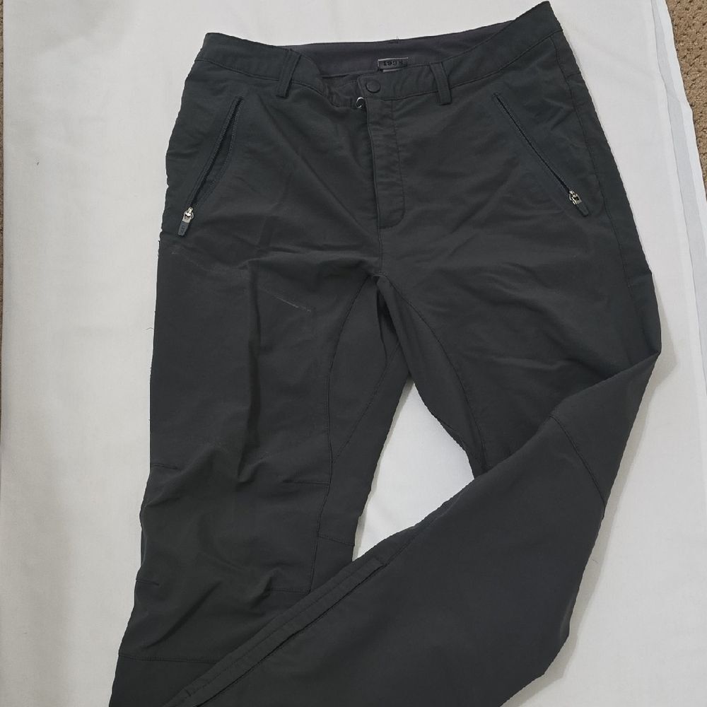 REI Men's Dark Green Hiking Pants  34/30